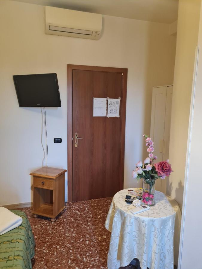 La Palazzina Hotel Roma Ngoại thất bức ảnh